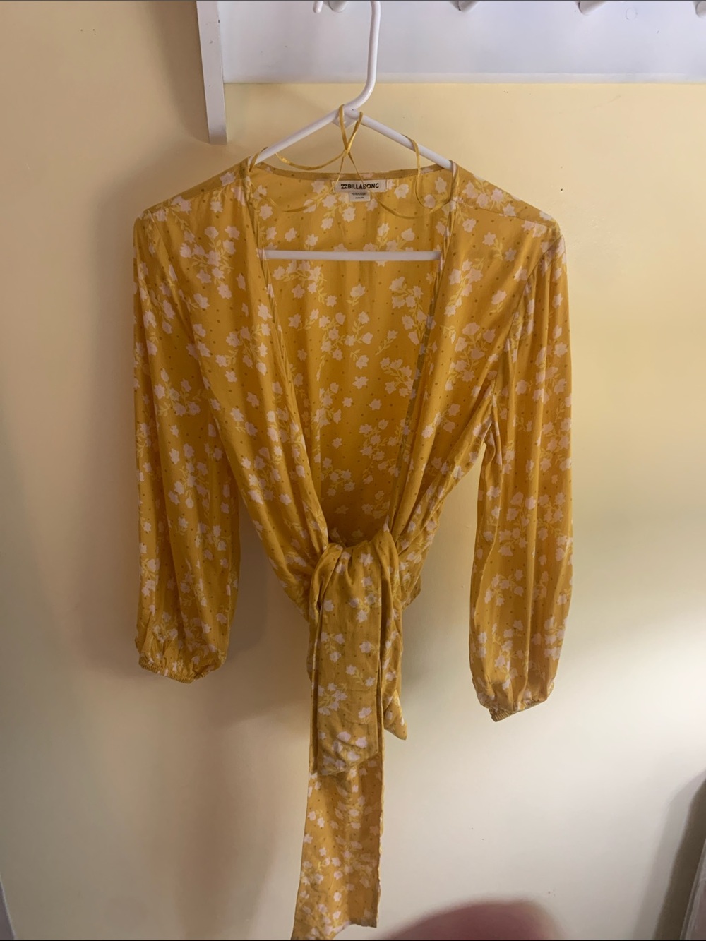 Billabong Mustard Yellow Floral Tie-Front Blouse